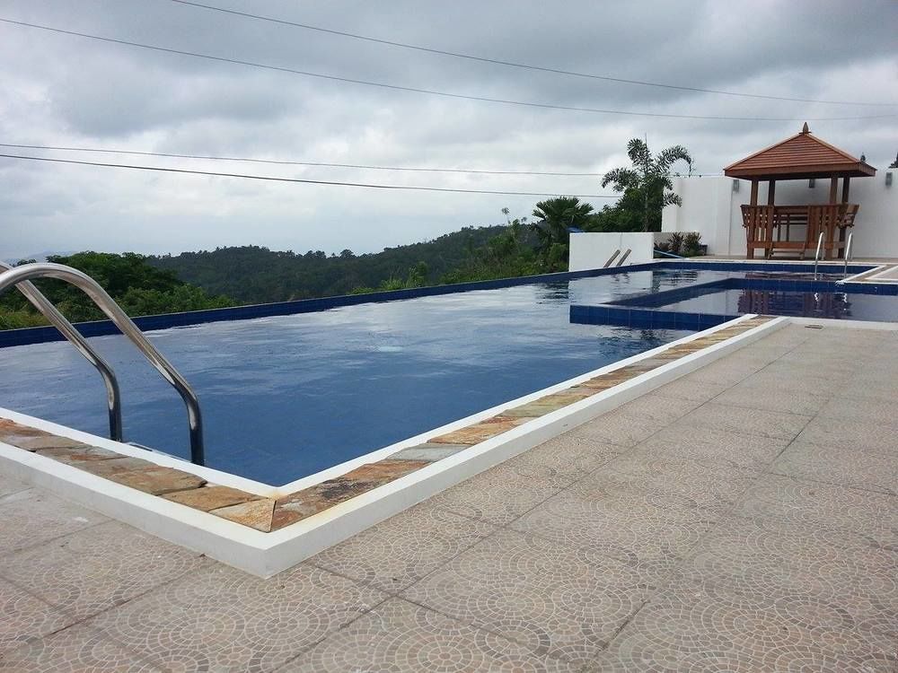 Vista Real Hotel Tagaytay City Buitenkant foto